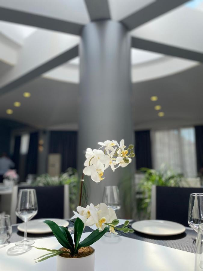 Atrium Deluxe Resort Golem  Kültér fotó