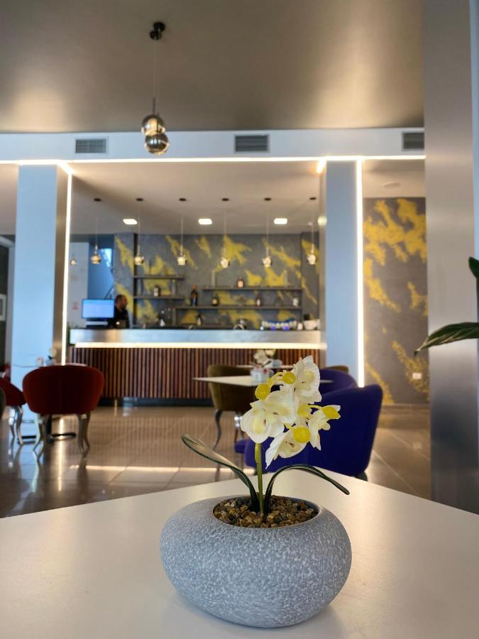 Atrium Deluxe Resort Golem  Kültér fotó