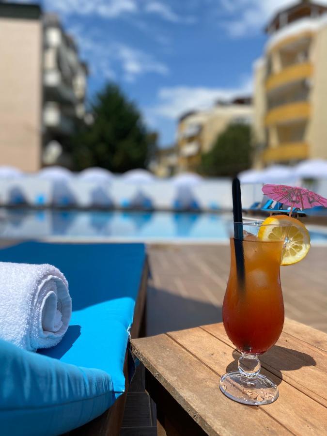 Atrium Deluxe Resort Golem  Kültér fotó