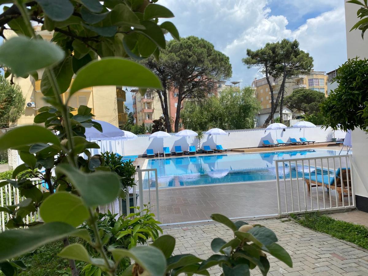 Atrium Deluxe Resort Golem  Kültér fotó