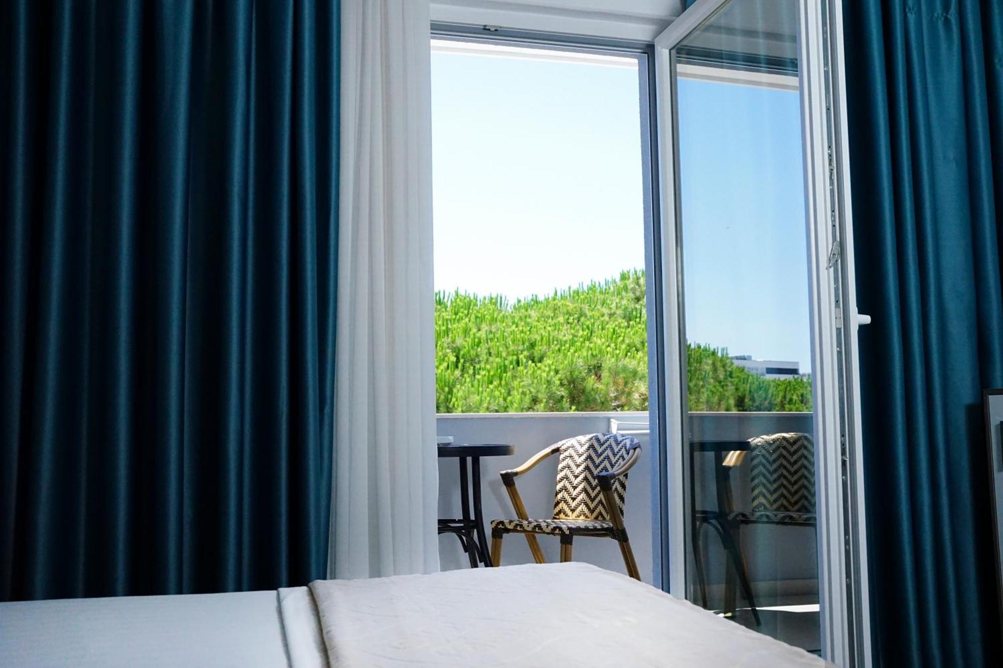 Atrium Deluxe Resort Golem  Kültér fotó